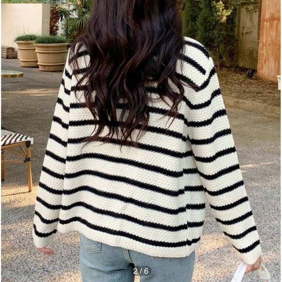 Dazy Womens Cardigan Sweater White Black Striped Size Medium Button Pockets - Picture 2 of 16